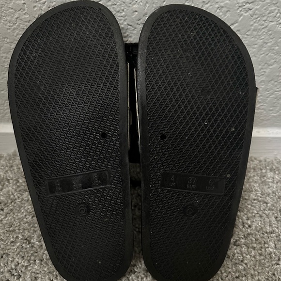 Betty Boop Black White Polka Dots Footbed Slide Sandals size 6, used few times - Picture 5 of 10